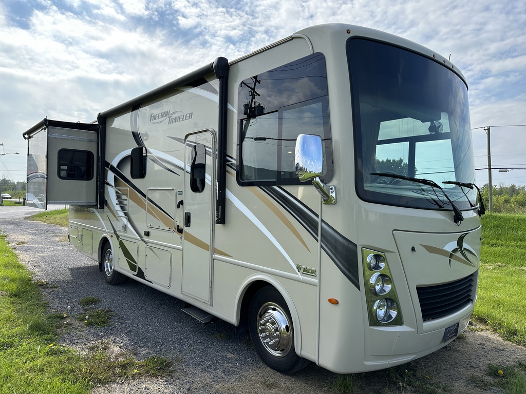 Thor Motor Coach Freedom Traveler A27 2020