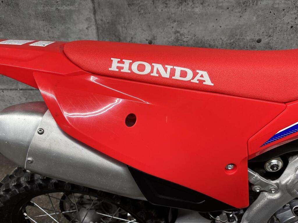 Honda CRF450R avec démarreur électrique 2022 à vendre