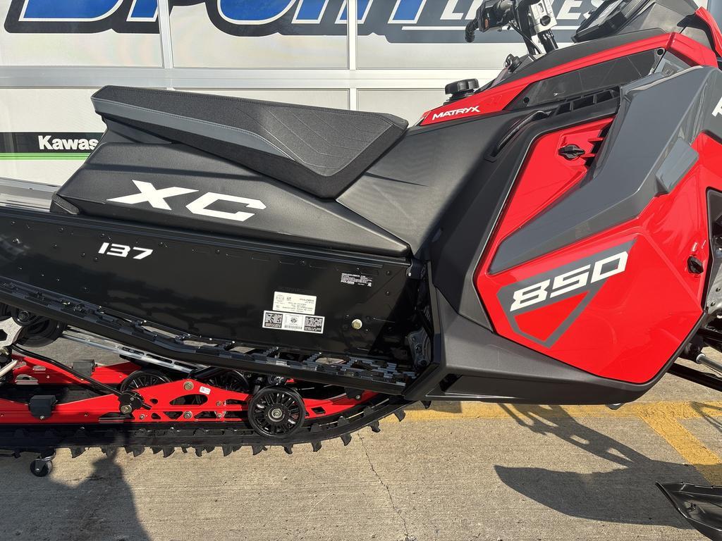 Polaris 850 INDY XC 137 2024 à vendre