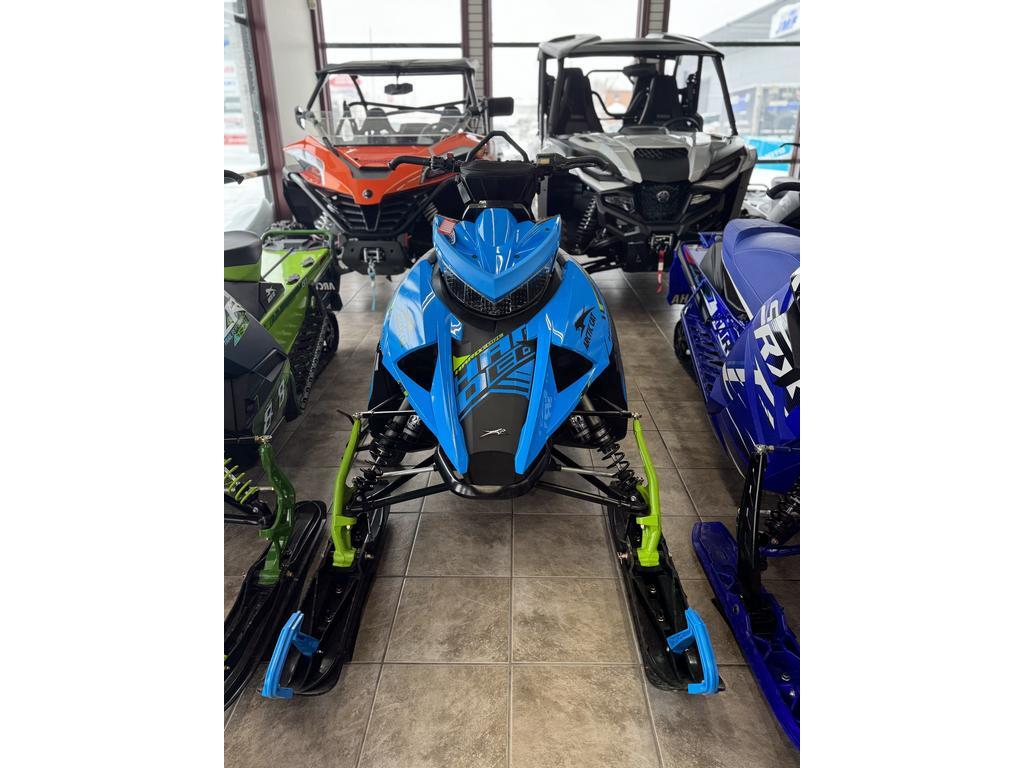 Arctic Cat M8 HARDCORE ES 146 2024 à vendre