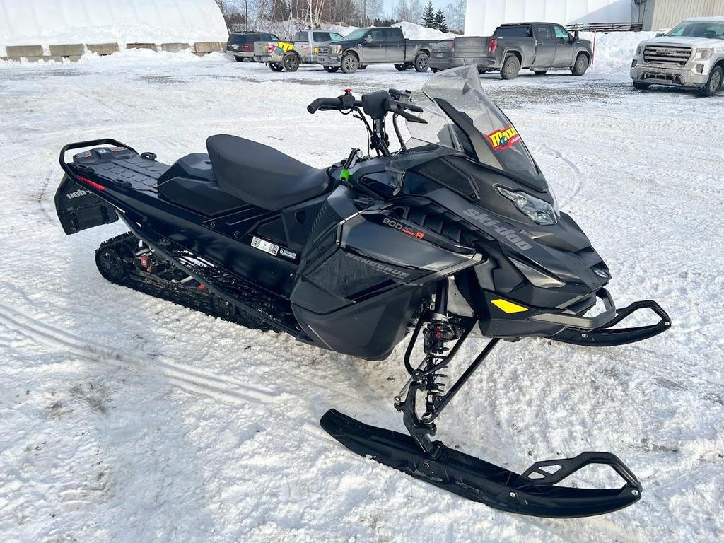 Ski-Doo MOTONEIGE 2024 2024 à vendre