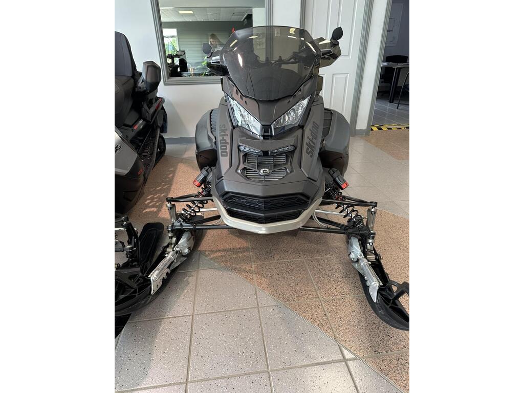 Ski-Doo MACH Z 900 ACE TURBO 2022 à vendre