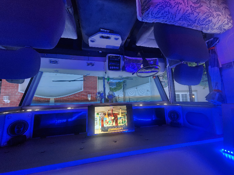 Superbe VR Vintage de Winnebago à vendre