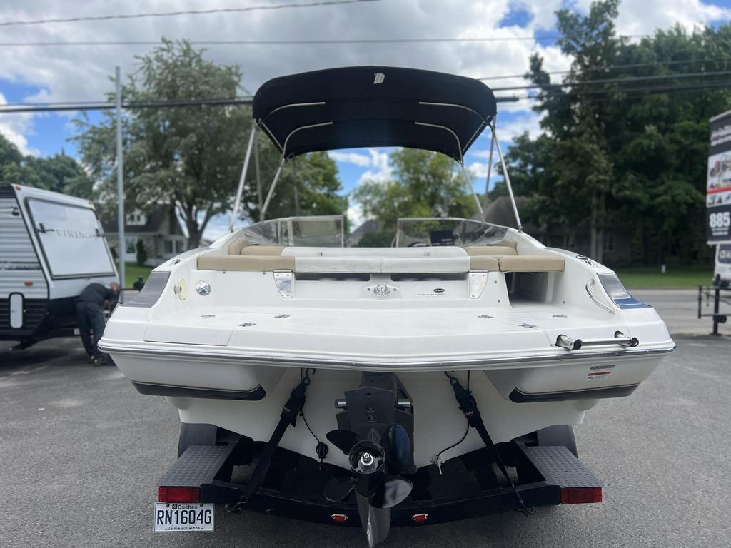 Larson LXI 228 2005 à vendre