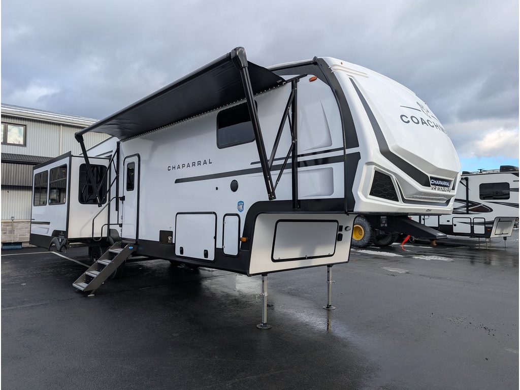 Chaparral 360IBL 2026