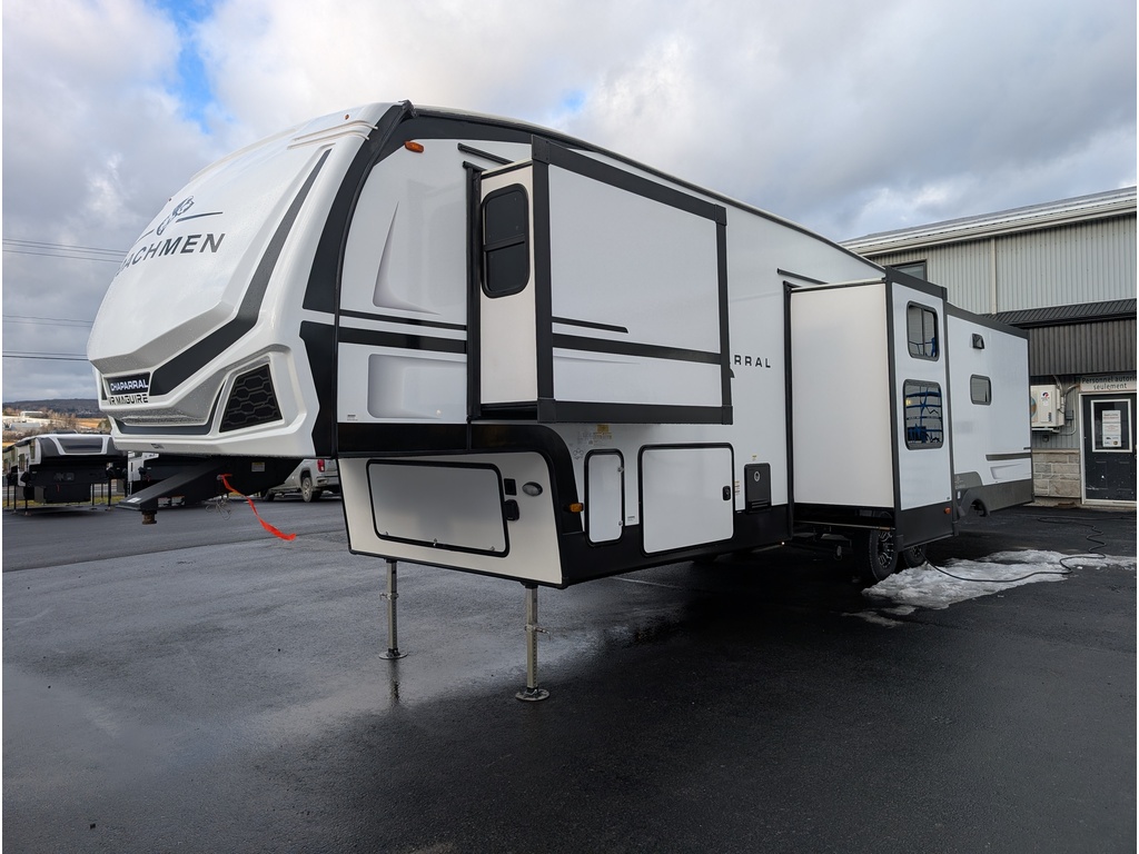 Chaparral 360IBL 2026 à vendre