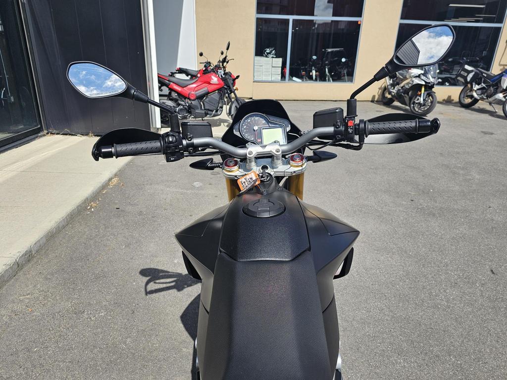 Aprilia Dorsoduro 750 2014 à vendre