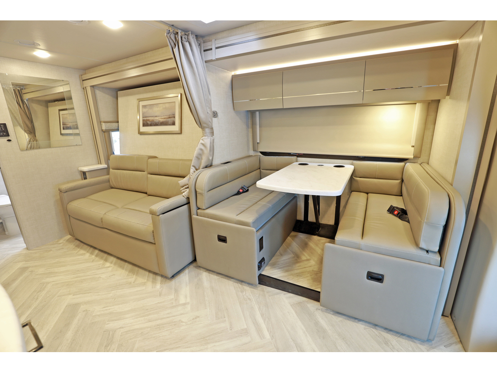 Thor Motor Coach Tiburon 2025 à vendre