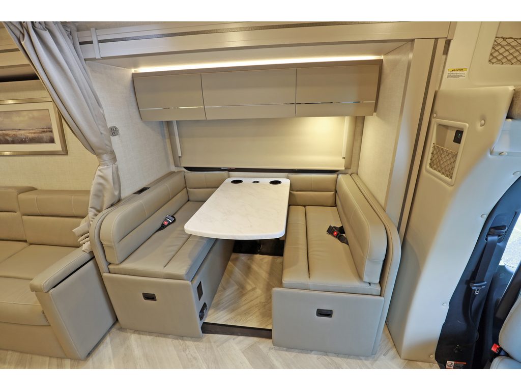 Thor Motor Coach Tiburon 2025 à vendre