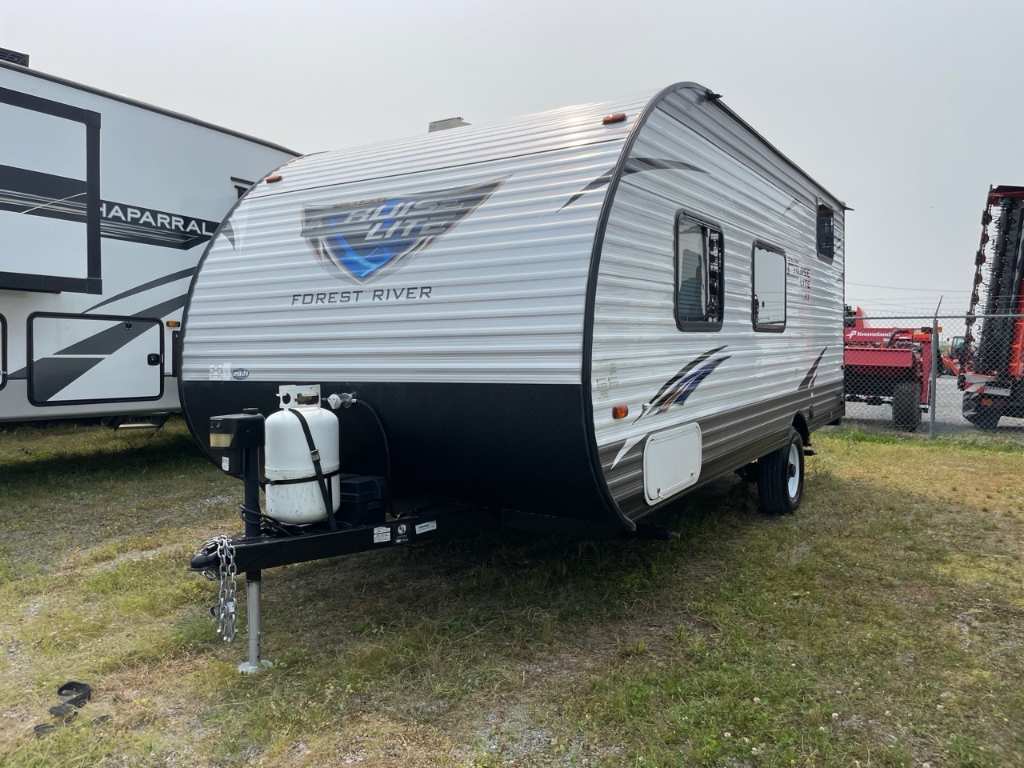 Salem 196BM 2017 à vendre