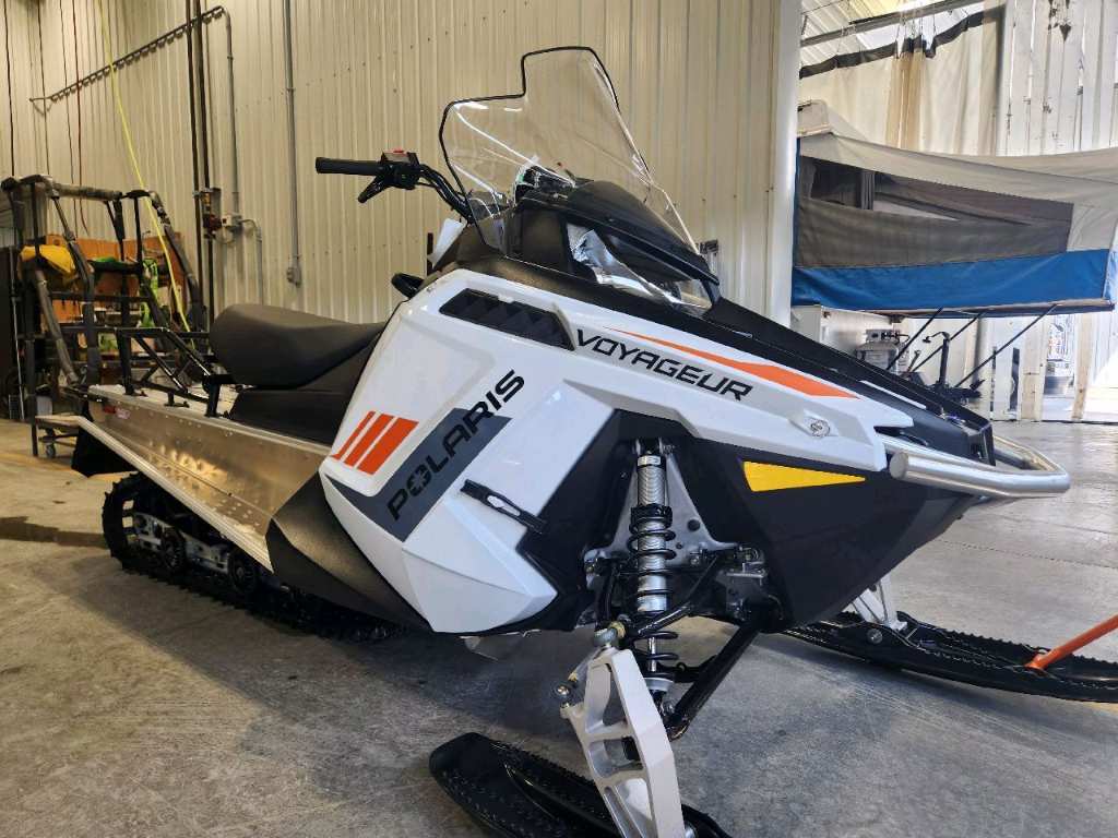 Polaris 550 Voyageur 144 ES 2024 à vendre