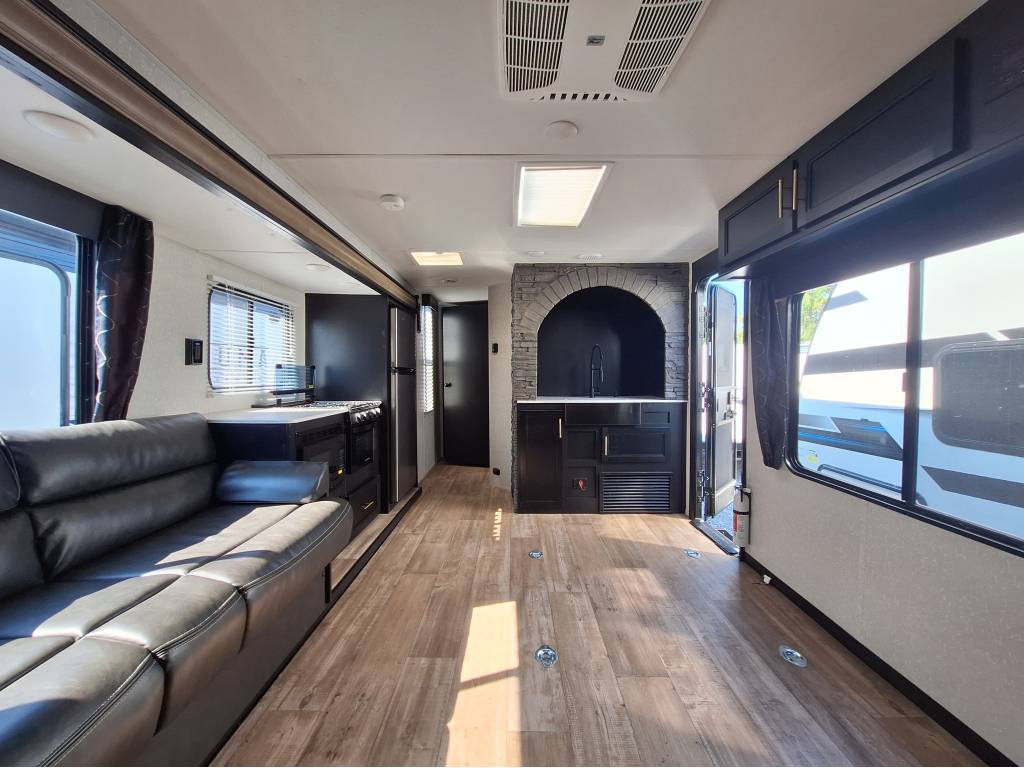 Forest River Cherokee 294RR CARGO 2022 à vendre