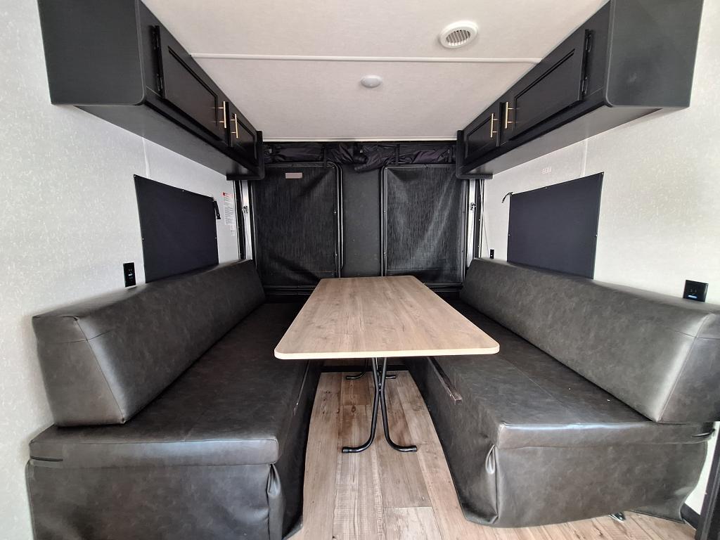 Forest River Cherokee 294RR CARGO 2022 à vendre