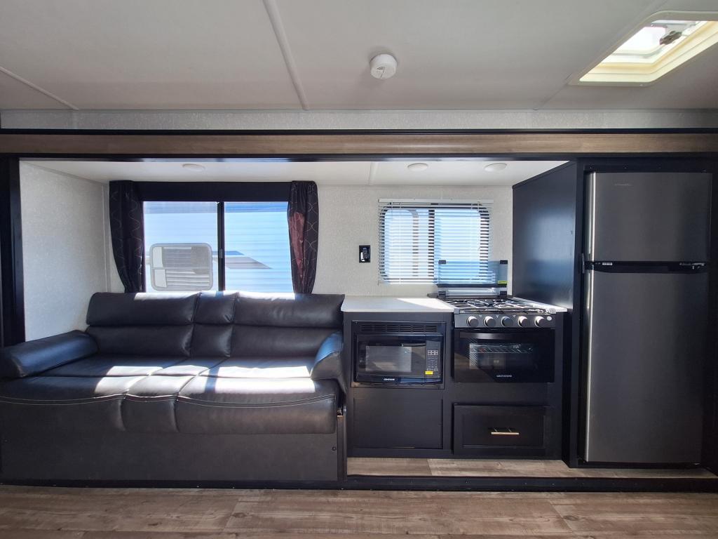 Forest River Cherokee 294RR CARGO 2022 à vendre