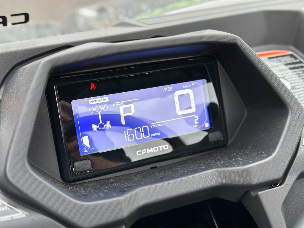 CFMOTO UForce 600 EPS LX 2025 à vendre