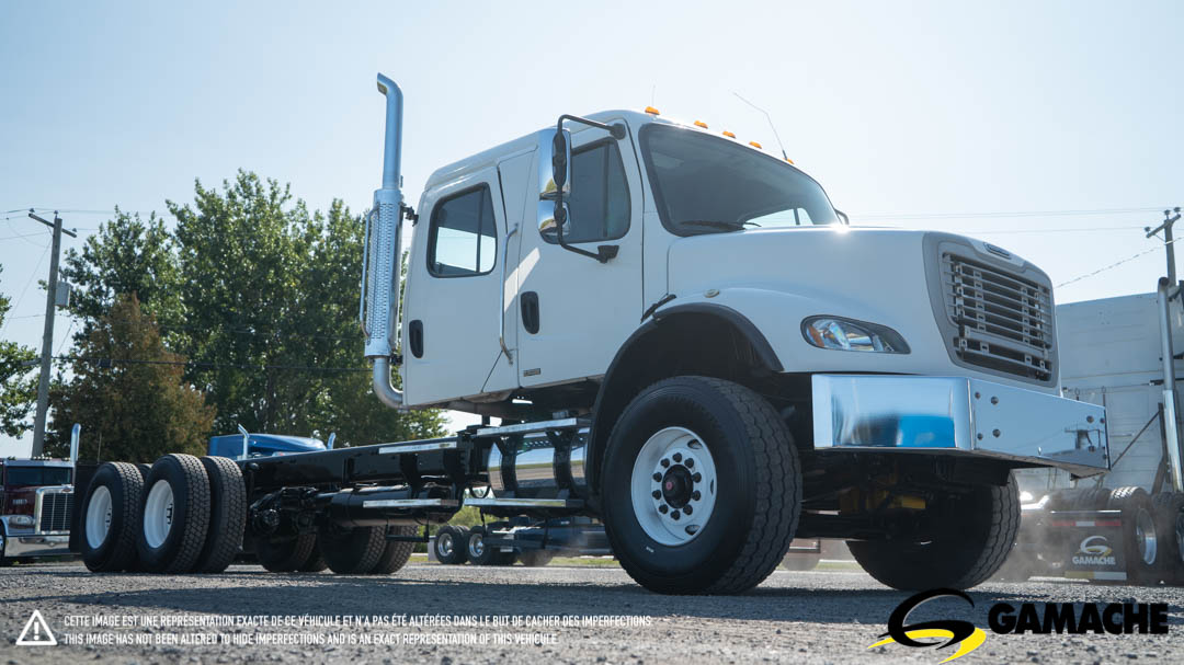 FREIGHTLINER M2 112 CAB & CHASSIS 2005 à vendre