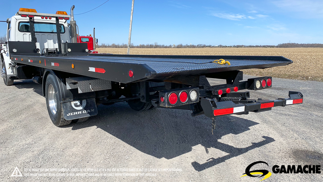 FREIGHTLINER M2 106 TOW TRUCK 2007 à vendre