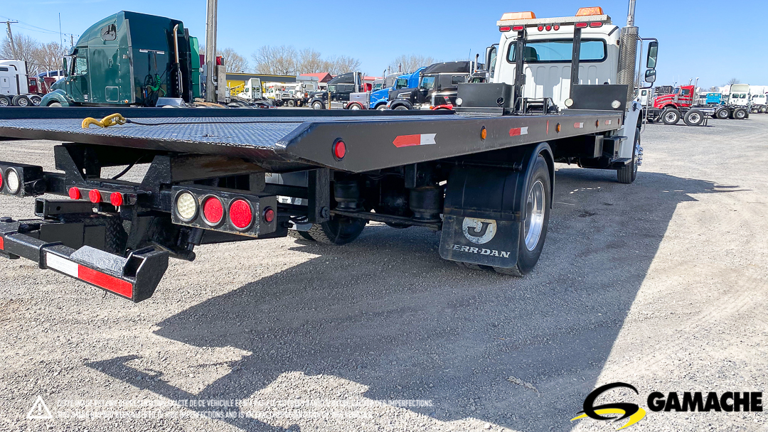 FREIGHTLINER M2 106 TOW TRUCK 2007 à vendre