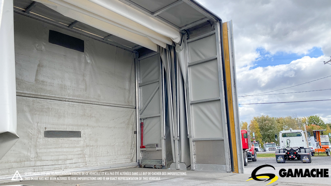 KENWORTH T300 CRANE TRUCK / BOOM TRUCK ROLLING TARP 2007 à vendre