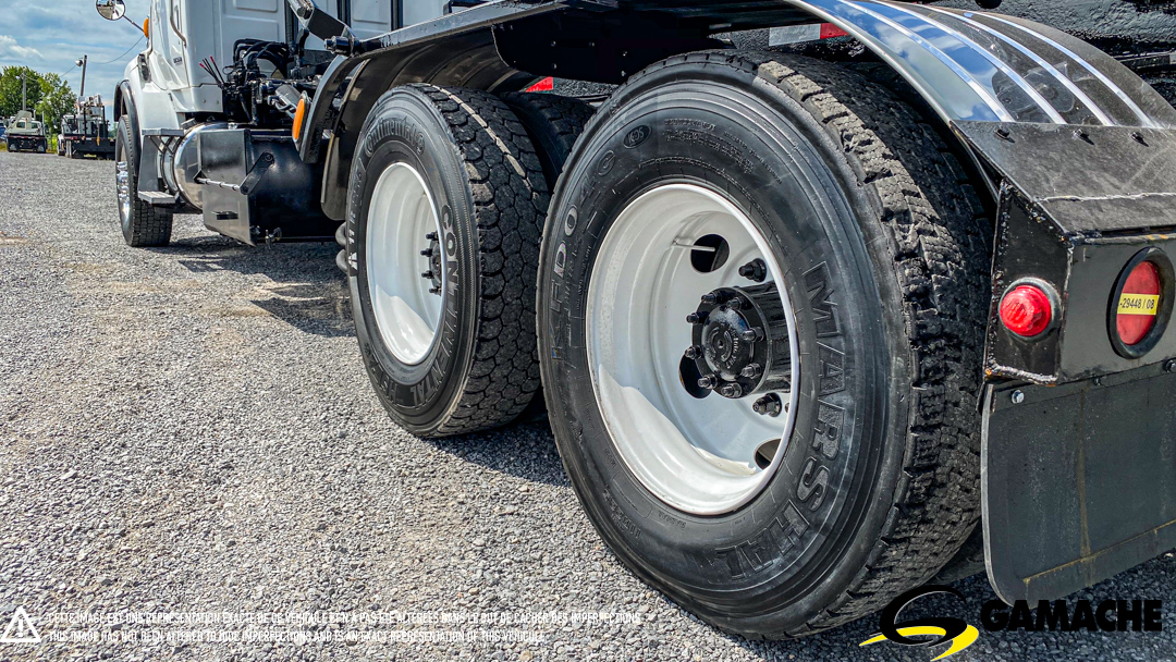 STERLING LT8500 ROLL OFF TRUCK 2008 à vendre