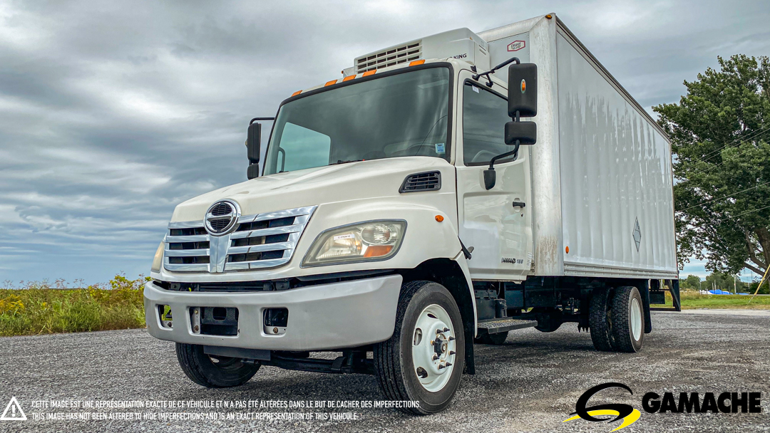 HINO 185 REEFER TRUCK THERMO-KING 2010 à vendre