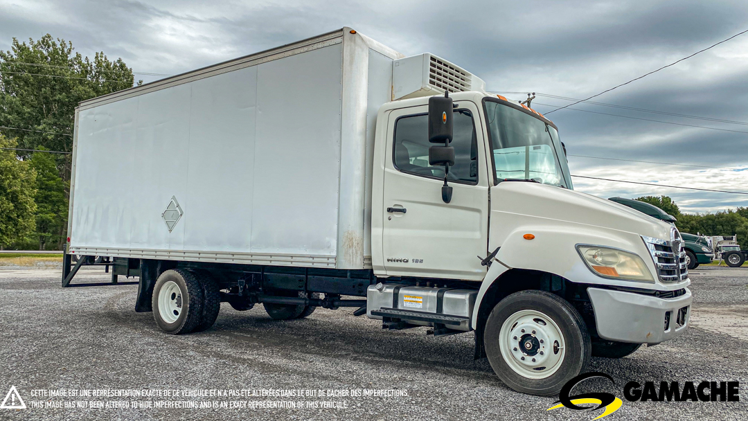 HINO 185 REEFER TRUCK THERMO-KING 2010 à vendre