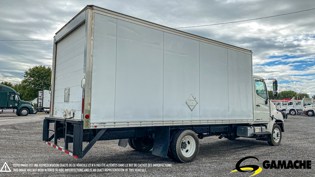 HINO 185 REEFER TRUCK THERMO-KING 2010 à vendre