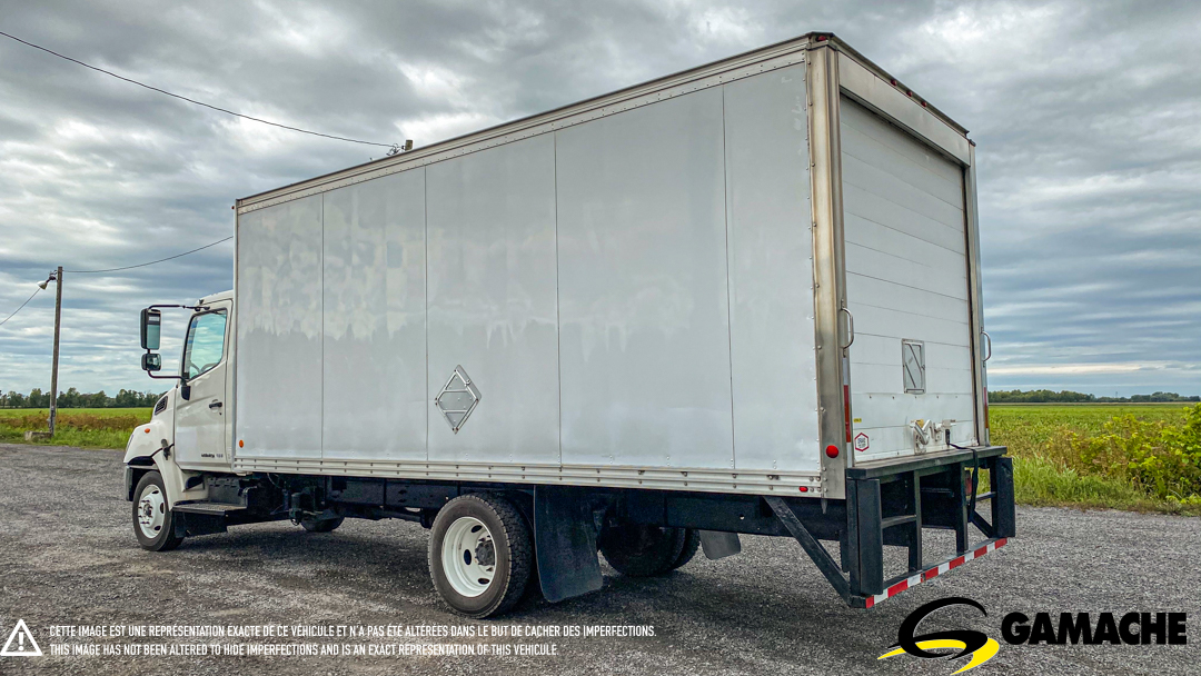 HINO 185 REEFER TRUCK THERMO-KING 2010 à vendre