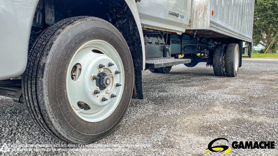 HINO 185 REEFER TRUCK THERMO-KING 2010 à vendre