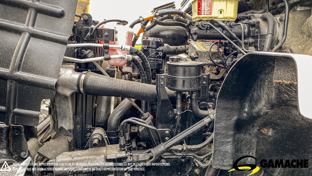 HINO 185 REEFER TRUCK THERMO-KING 2010 à vendre