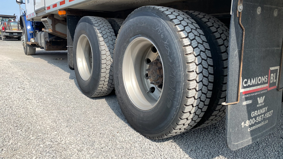 FREIGHTLINER M2 106 REEFER TRUCK THERMOKING 2014 à vendre