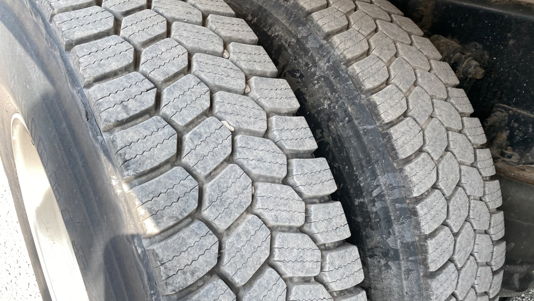 FREIGHTLINER M2 106 REEFER TRUCK THERMOKING 2014 à vendre