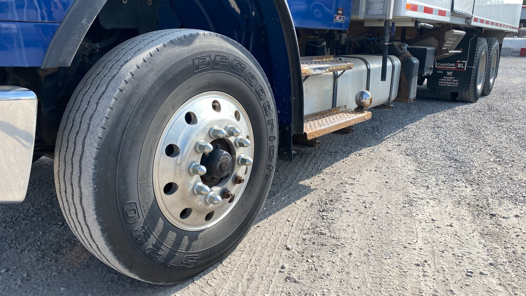 FREIGHTLINER M2 106 REEFER TRUCK THERMOKING 2014 à vendre