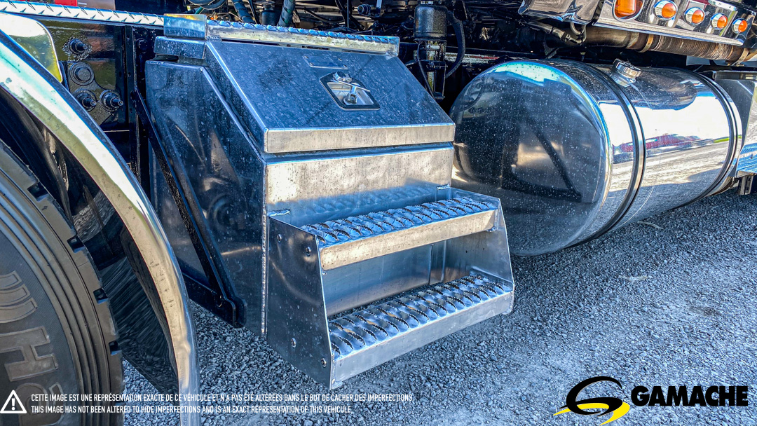 INTERNATIONAL LONESTAR HIGHWAY / SLEEPER TRUCK 2016 à vendre