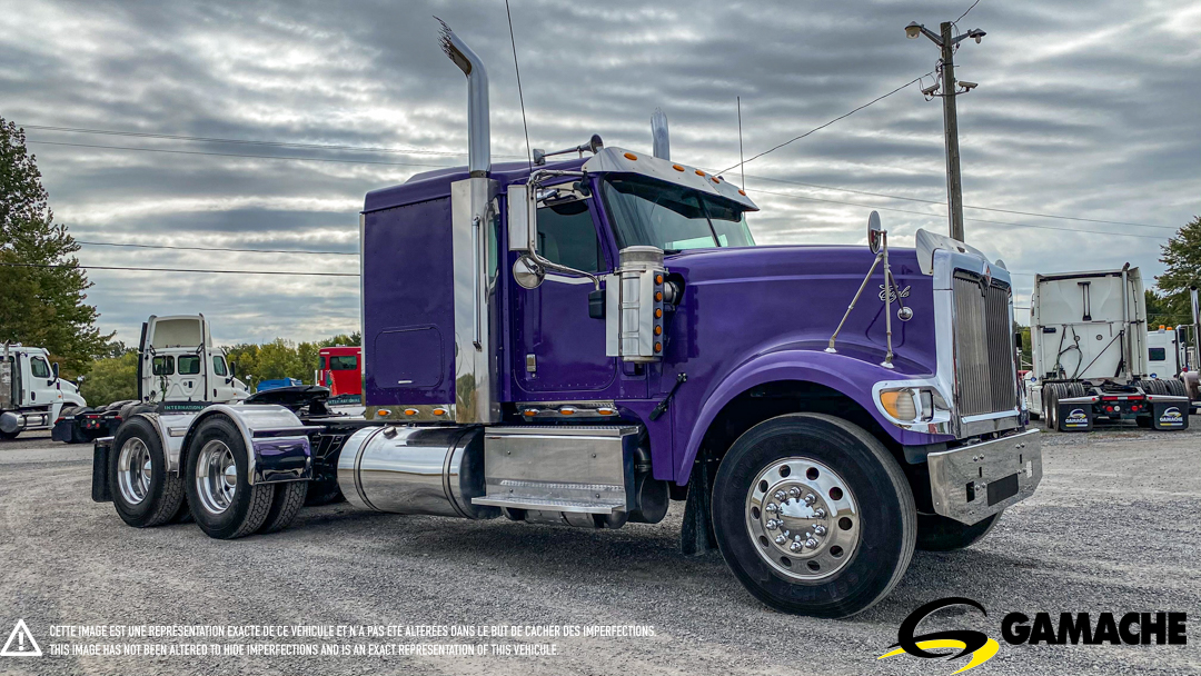 INTERNATIONAL 9900I HIGHWAY / SLEEPER TRUCK 2016 à vendre