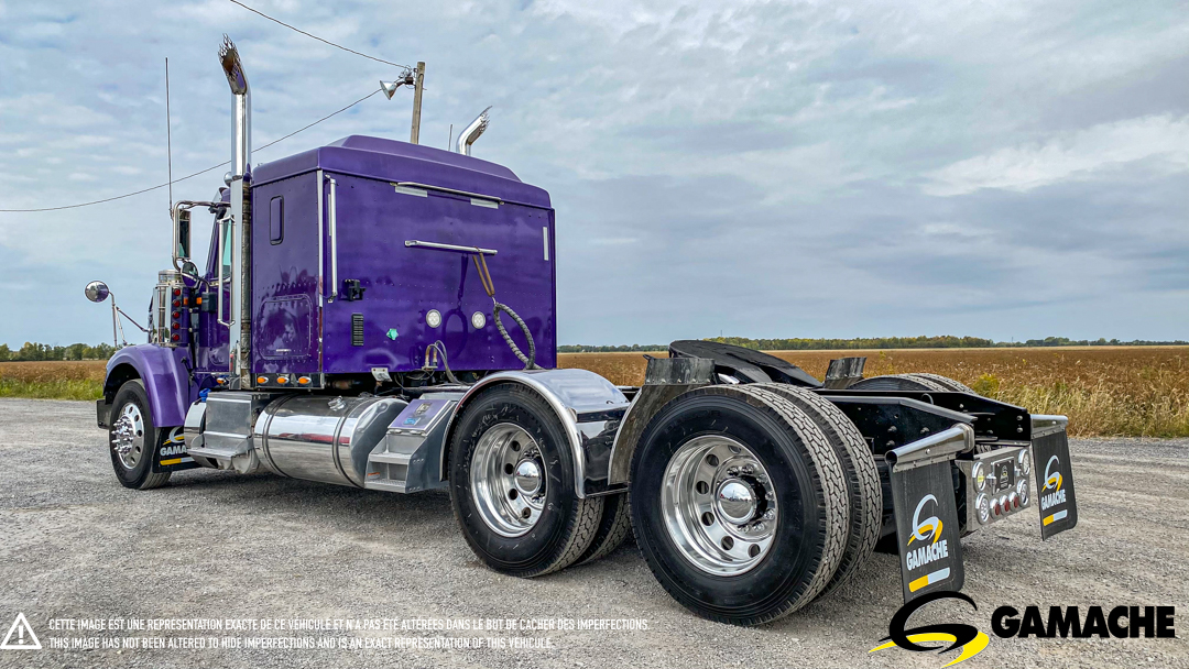 INTERNATIONAL 9900I HIGHWAY / SLEEPER TRUCK 2016 à vendre