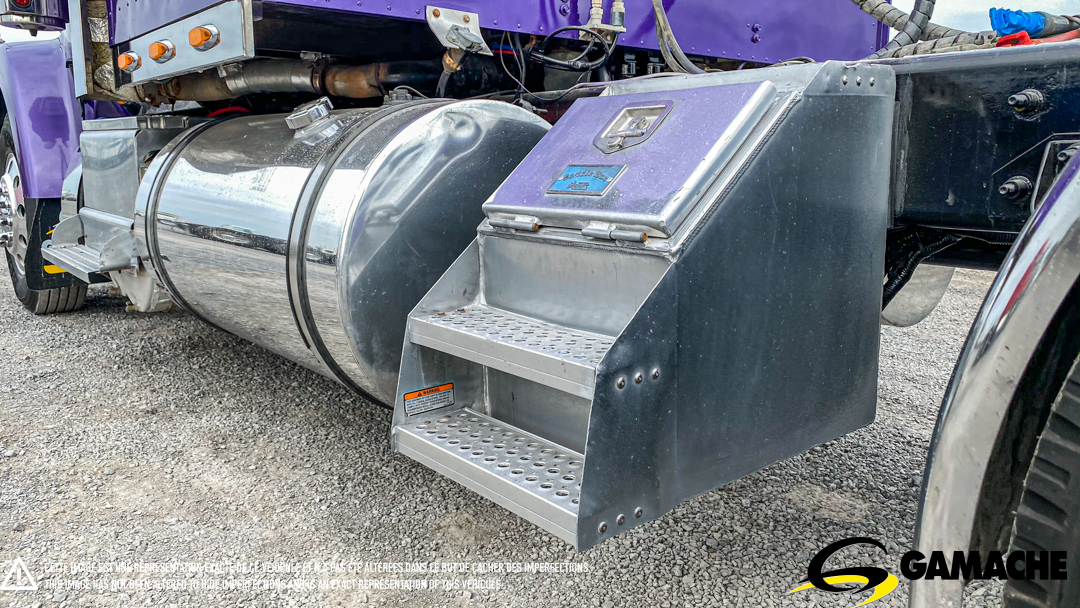 INTERNATIONAL 9900I HIGHWAY / SLEEPER TRUCK 2016 à vendre