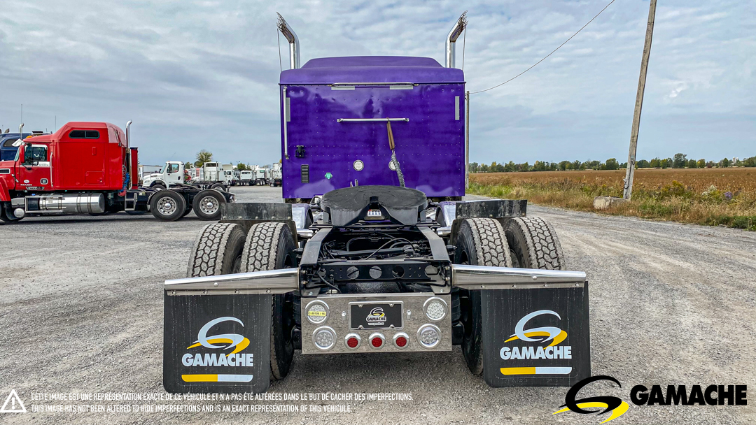 INTERNATIONAL 9900I HIGHWAY / SLEEPER TRUCK 2016 à vendre