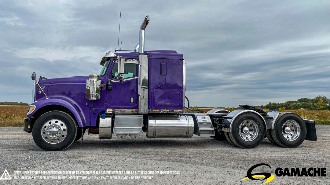 INTERNATIONAL 9900I HIGHWAY / SLEEPER TRUCK 2016 à vendre
