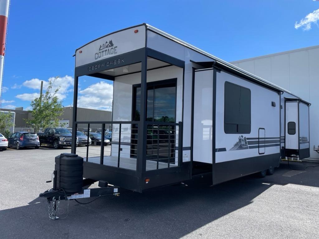 Cedar Creek Cottage 40CFD LOFT 2024 à vendre