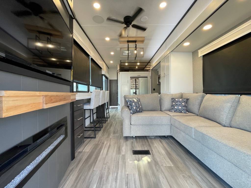 Cedar Creek Cottage 40CFD LOFT 2024 à vendre