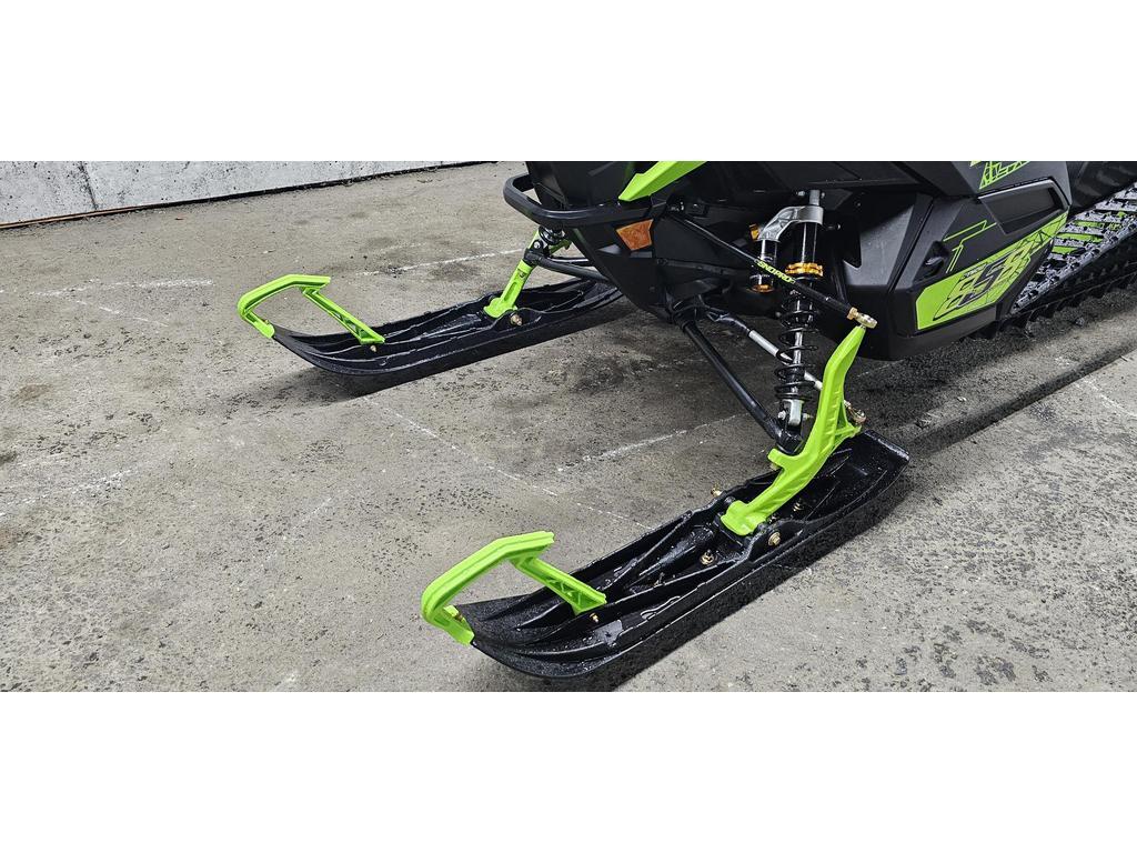 Arctic Cat M8SPE5426G 2025 à vendre