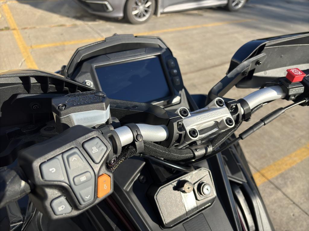 Polaris PATRIOT 9R SWITCHBACK ASSAULT 146 2025 à vendre