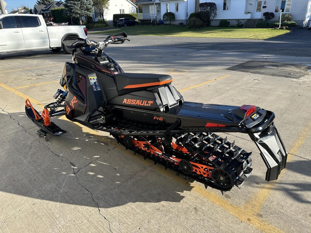 Polaris PATRIOT 9R SWITCHBACK ASSAULT 146 2025 à vendre
