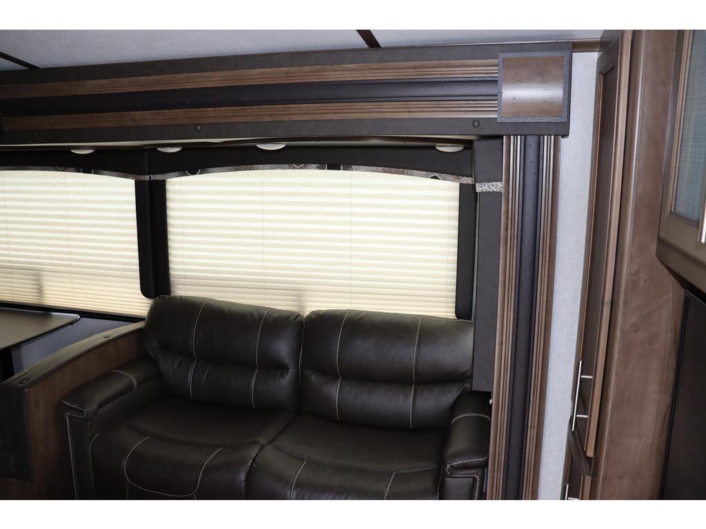 Cougar 32RDB 2018 à vendre