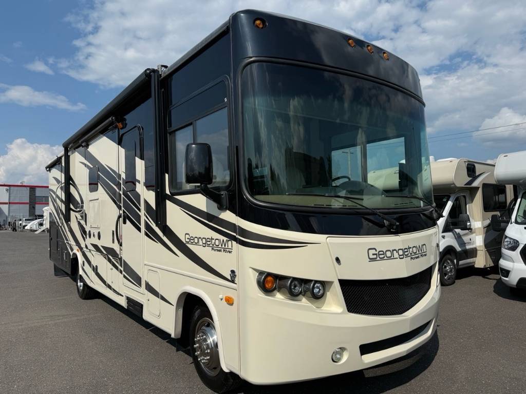 Forest River Georgetown 328TS ESSENCE 2015