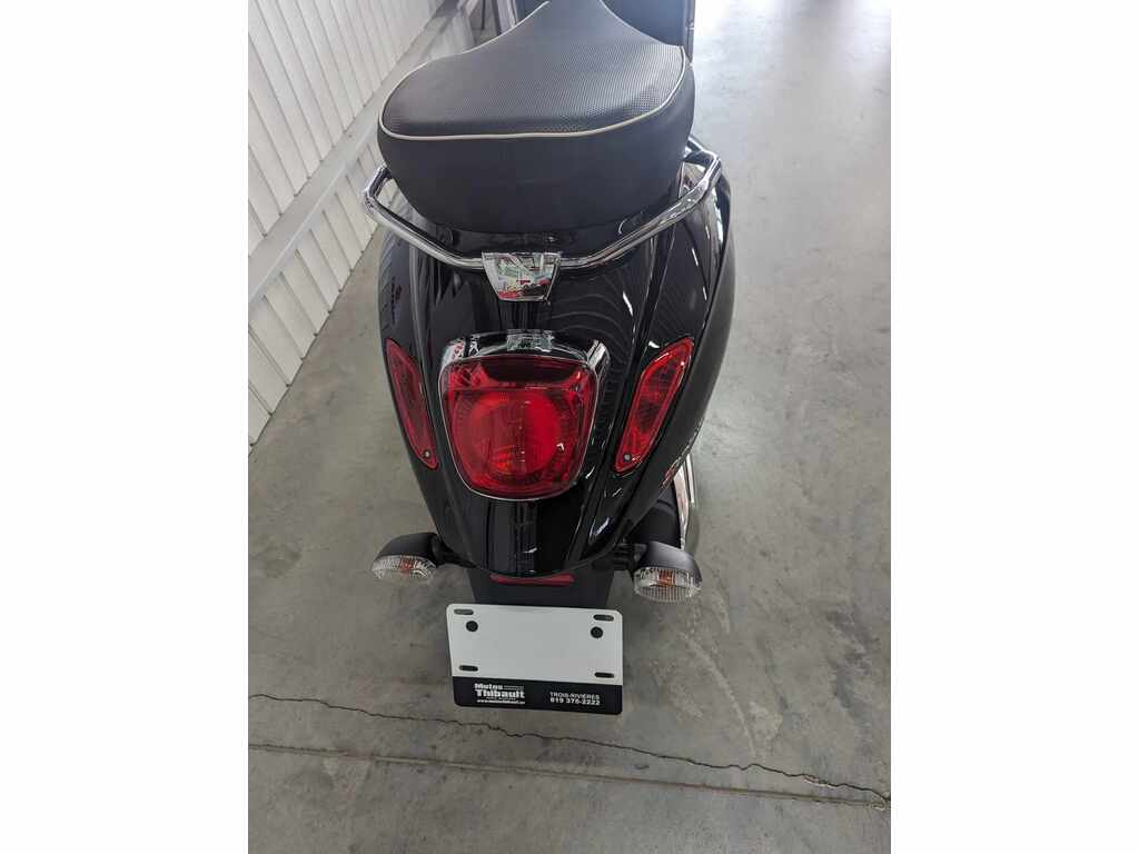 Vespa Sprint 50 2023 à vendre