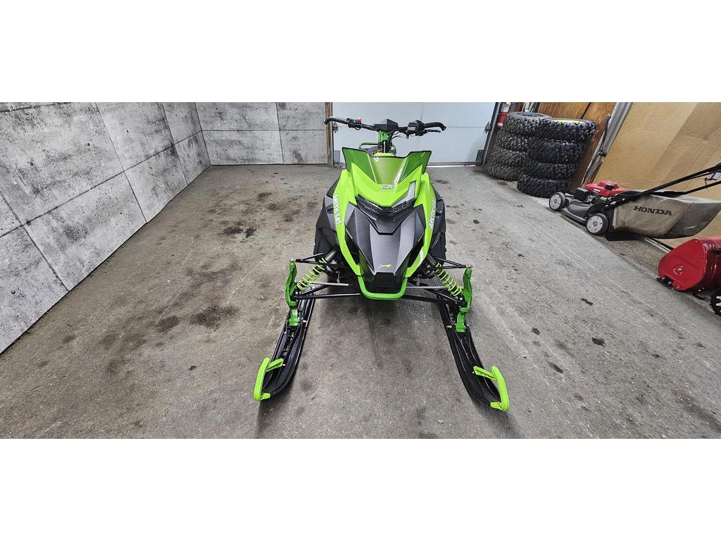 Arctic Cat ZR 858 ATAC 137 ES 2025 à vendre