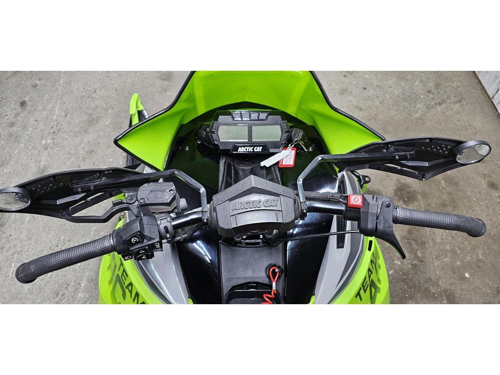 Arctic Cat ZR 8000 RR 2019 à vendre