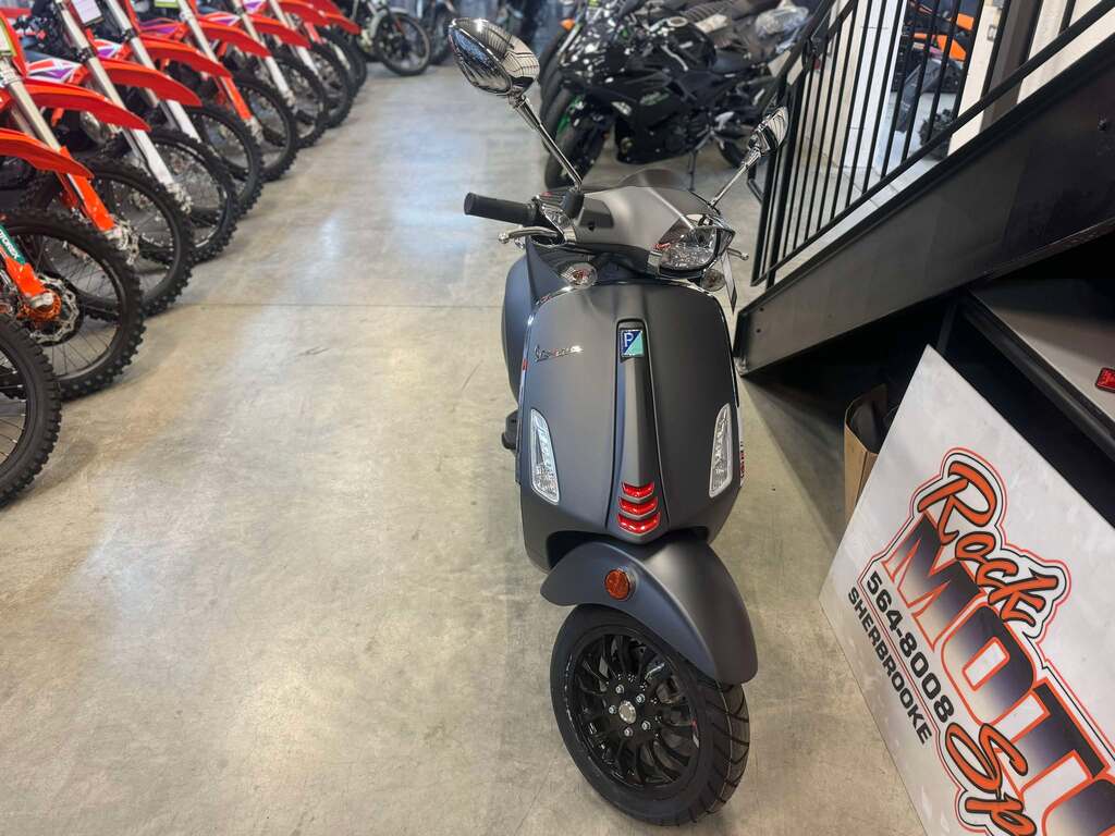Vespa Sprint 50 2023 à vendre